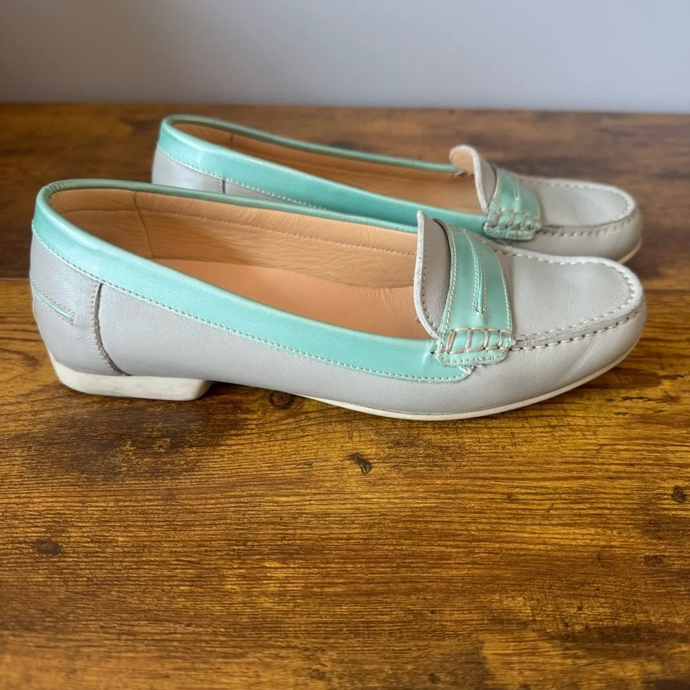 A. Testoni Italy Women’s Leather Loafers Gray Mint‎ EU 35 US 5 Penny Slip On